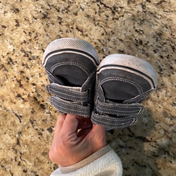 7.5 Toddler - Picture 3 of 5